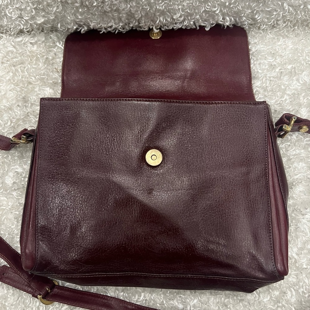 CARTIER Leather Shoulder Bag - Picture 11 of 11